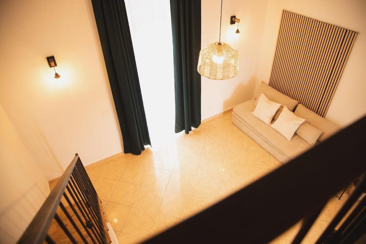 Aviothic Apartment *